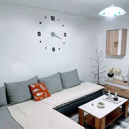 Apartman Tina Zagreb Buitenkant foto
