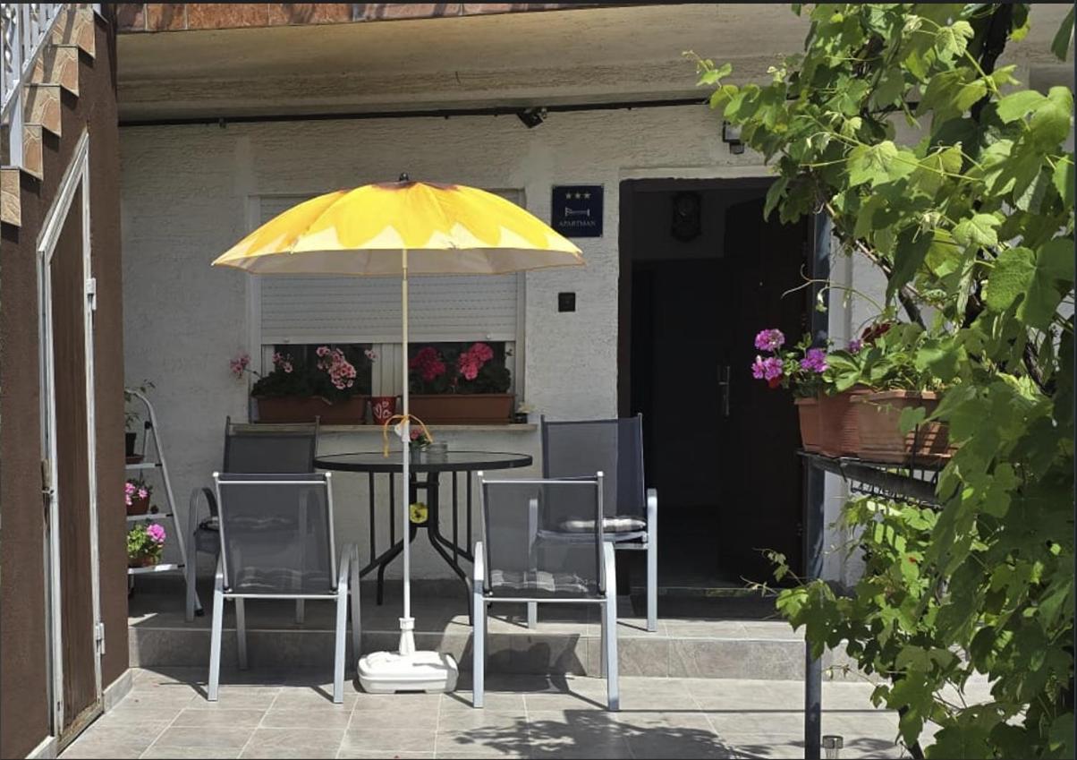 Apartman Tina Zagreb Buitenkant foto
